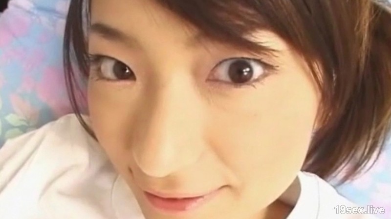 가치 미소녀인 동안 여자 벌의 부르마에 스크 수영복용의 음란한 섹스!