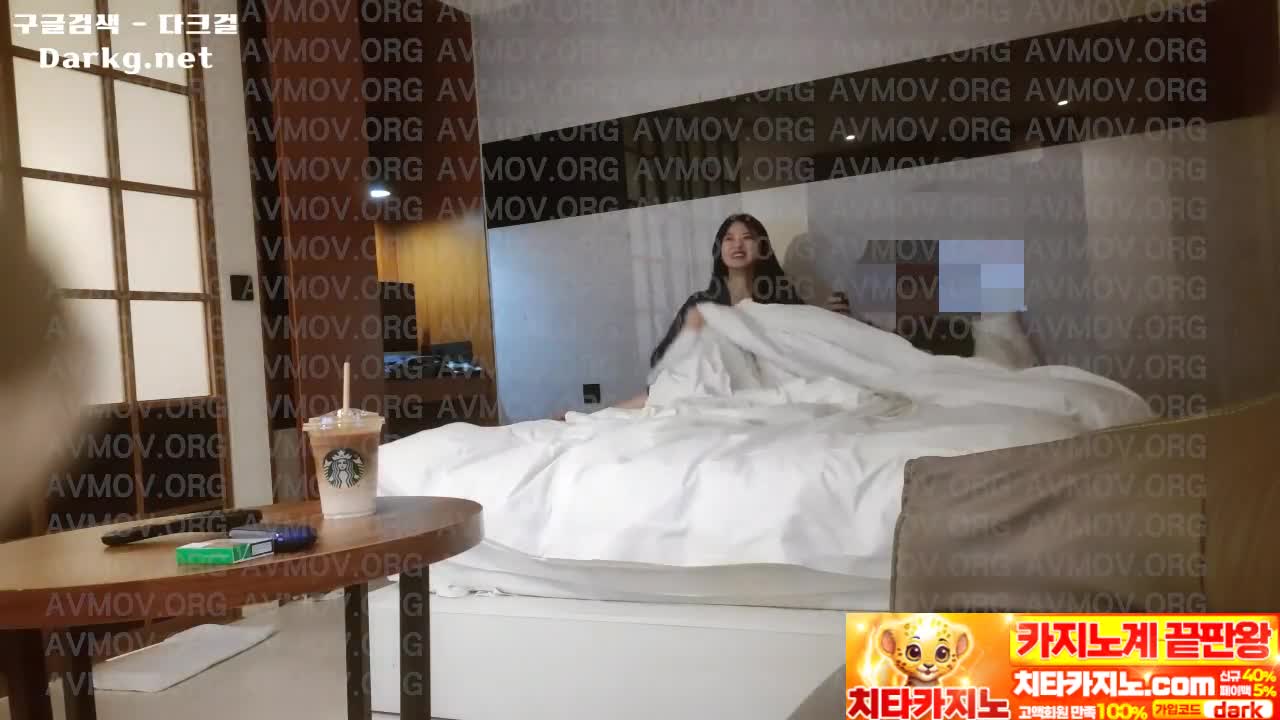 와꾸보고뽑힌 스타벅스알바녀 오나니방 한국야동