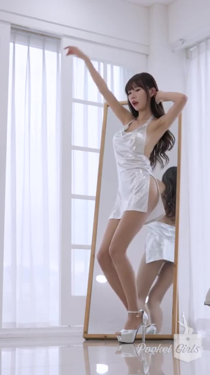 섹시룩북 로켓걸 오나니방 한국야동