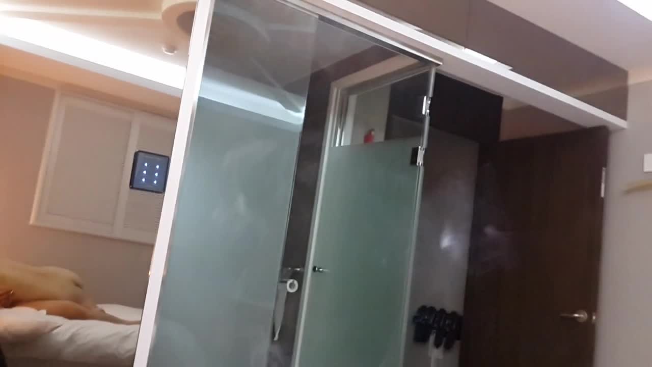 직장인 여친과의 짧은 만남 오나니방 한국야동