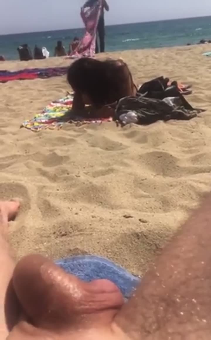 누드비치 자지감상 어린년