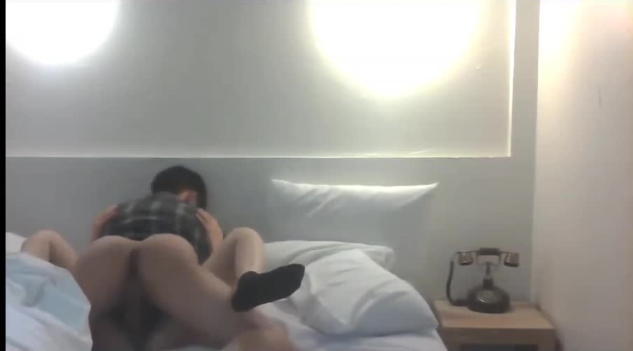 남친의 똥꼬까지 핥아주는 여친