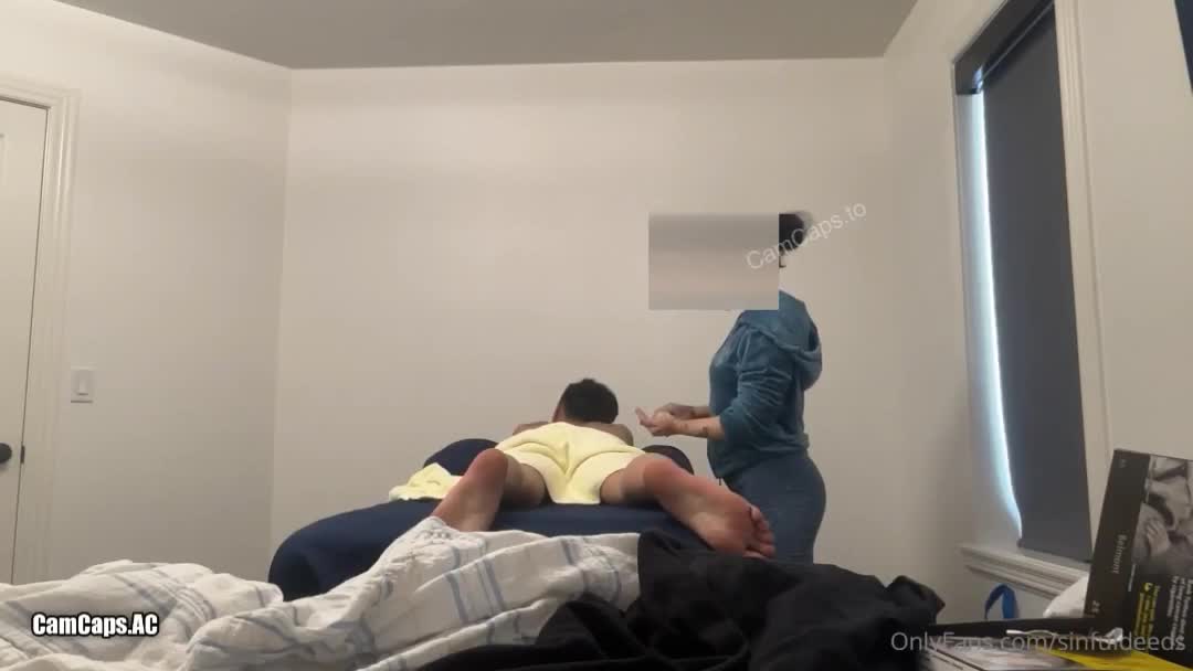 출장 마사지 불러 따먹는 남자