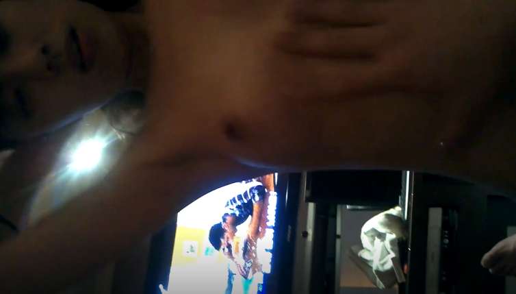 물 엄청나게 많이 나오는 여친의 애걸복걸