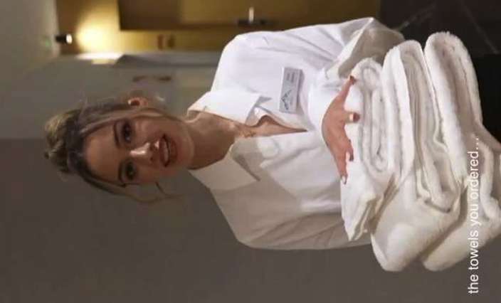 성욕끓게 만드는 호텔메이드