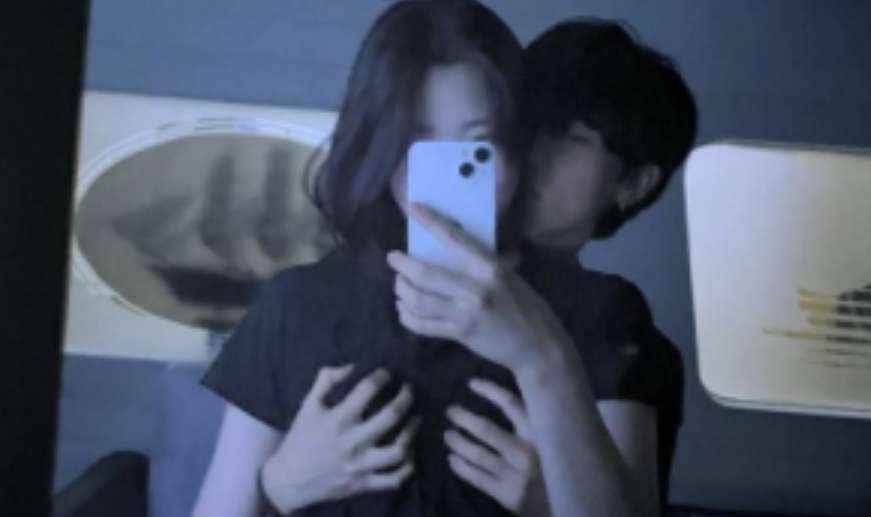 자극적 몸놀림에 테크닉 좋은 여친